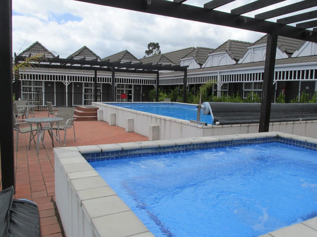 Lake Rotorua Hotel Exterior photo